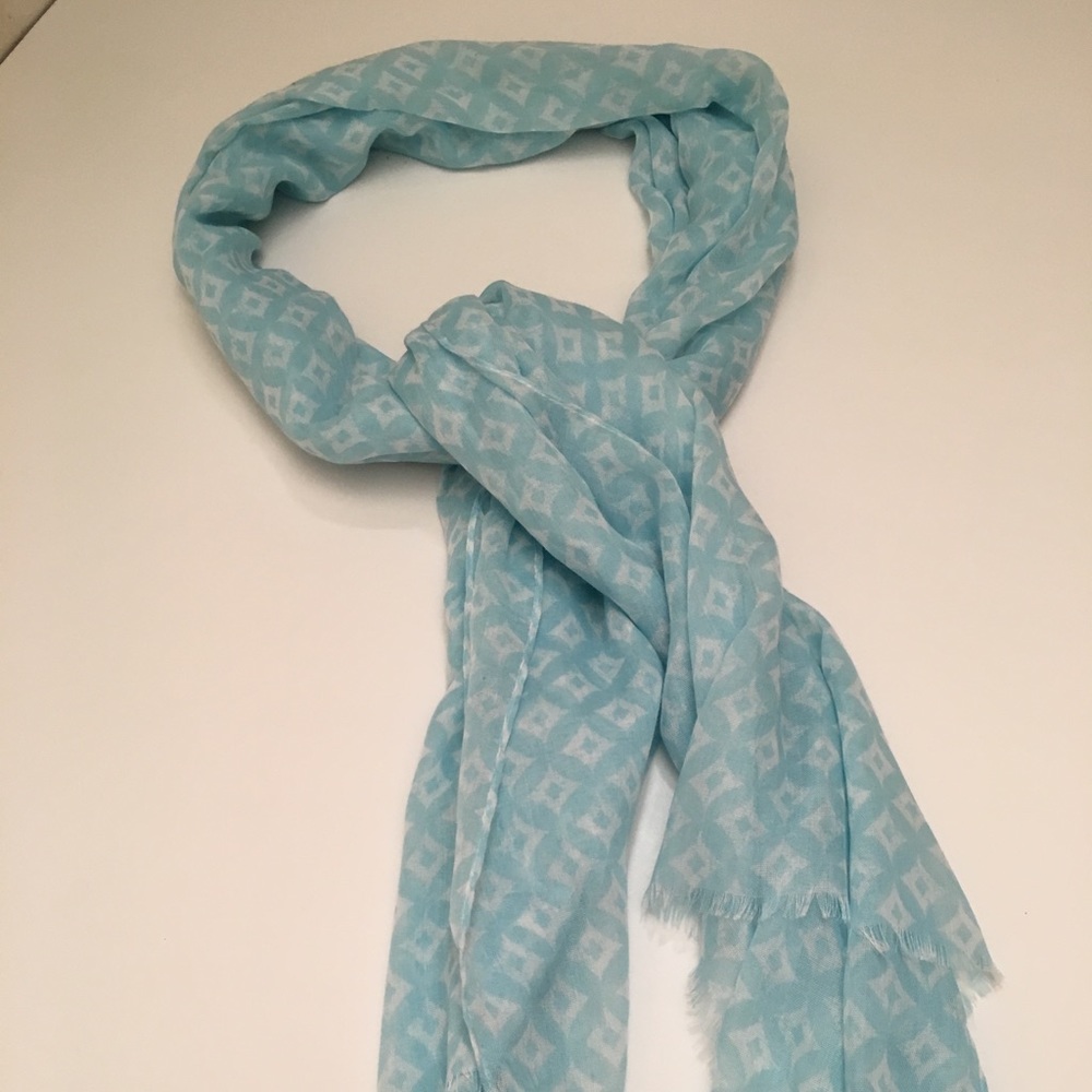 Avenue scarf - sparkling diamond print